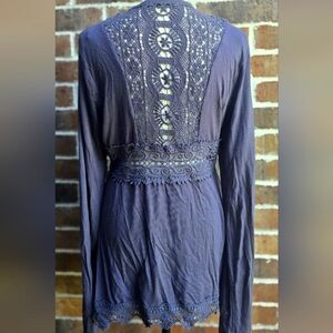 BKE Purple Lace Back Long Sleeve Top Size Small Boho Feminine